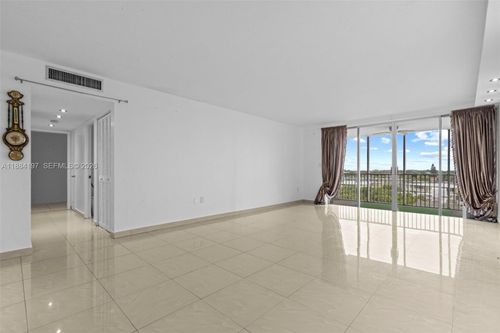 1-1750 Ne 191st St, North Miami Beach, FL, 33179-4284 | Card Image