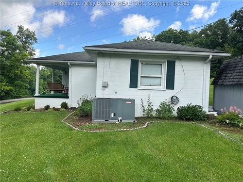2349 Docks Creek Rd, Kenova, WV, 25530-9746 | Card Image