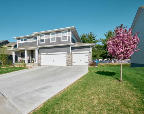 12972 Bauer Dr N, Champlin, MN, 55316-3129 | Card Image