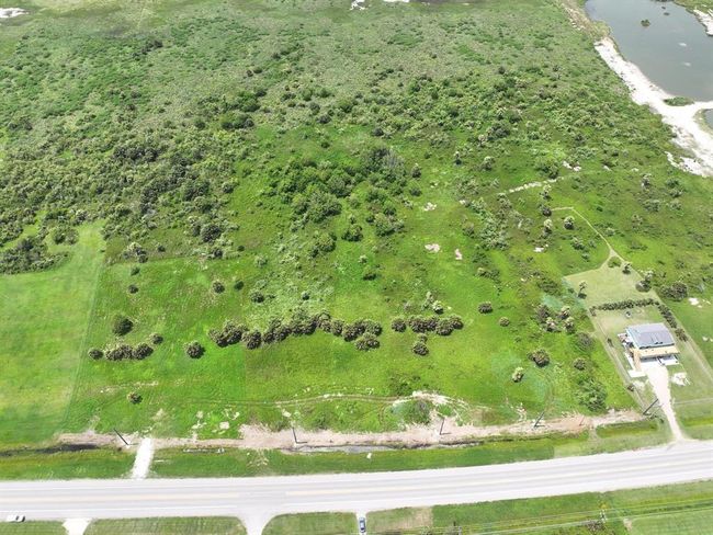 1239 Highway 87, Home with 0 bedrooms, 0 bathrooms and null parking in Gilchrist TX | Image 19