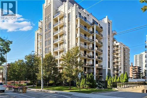 209-90 Charlton Ave W, Hamilton, ON, L8P0B4 | Card Image