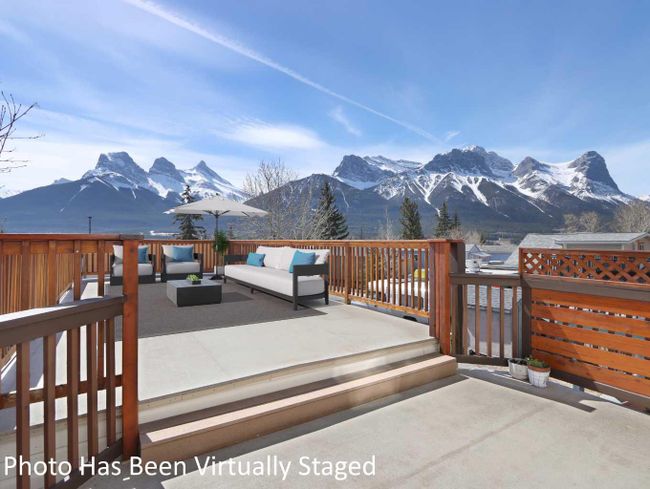 115 Moraine Road, Home with 4 bedrooms, 3 bathrooms and 2 parking in Canmore AB | Image 2