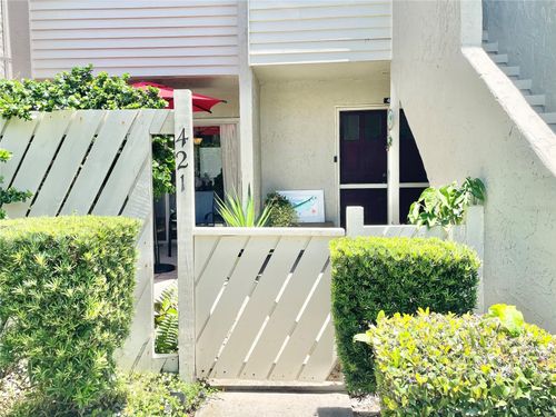 421-421 Windrush Bay Dr, TARPON SPRINGS, FL, 34689-1205 | Card Image