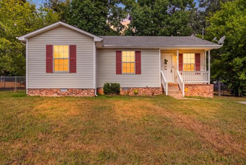 1028 Bush Ave, Oak Grove, KY, 42262-8278 | Card Image