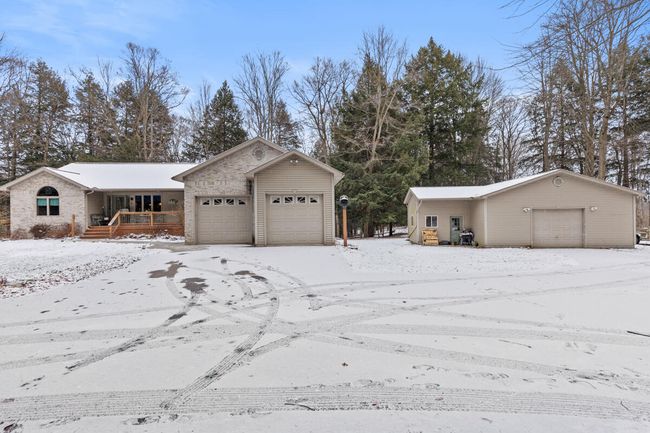 8632 W Blanchard Rd, House other with 7 bedrooms, 3 bathrooms and null parking in Blanchard MI | Image 63