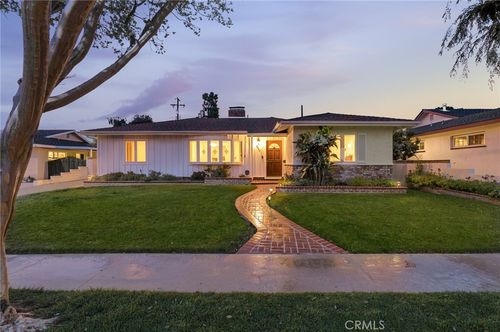 2511 Gregory Ln, La Habra, CA, 90631-3518 | Card Image