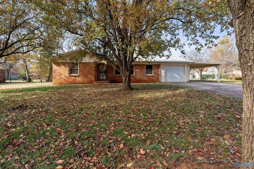 1611 Club View Dr Nw, Huntsville, AL, 35816-1523 | Card Image