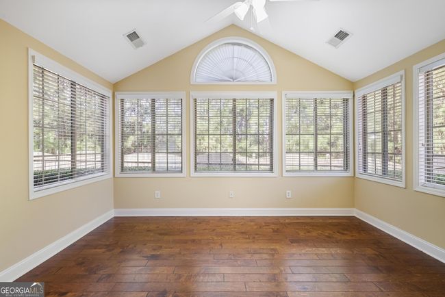 4 - 341 Ridge Hill Cir, Condo with 2 bedrooms, 2 bathrooms and null parking in Marietta GA | Image 7