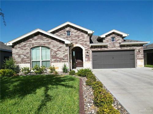 5016 Escondido Pass, McAllen, TX, 78504-9797 | Card Image