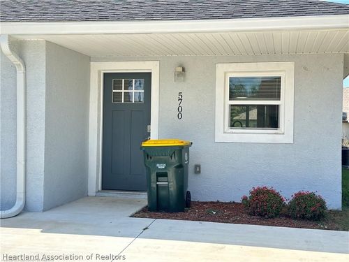 5700 Granada Blvd, Sebring, FL, 33872-2328 | Card Image