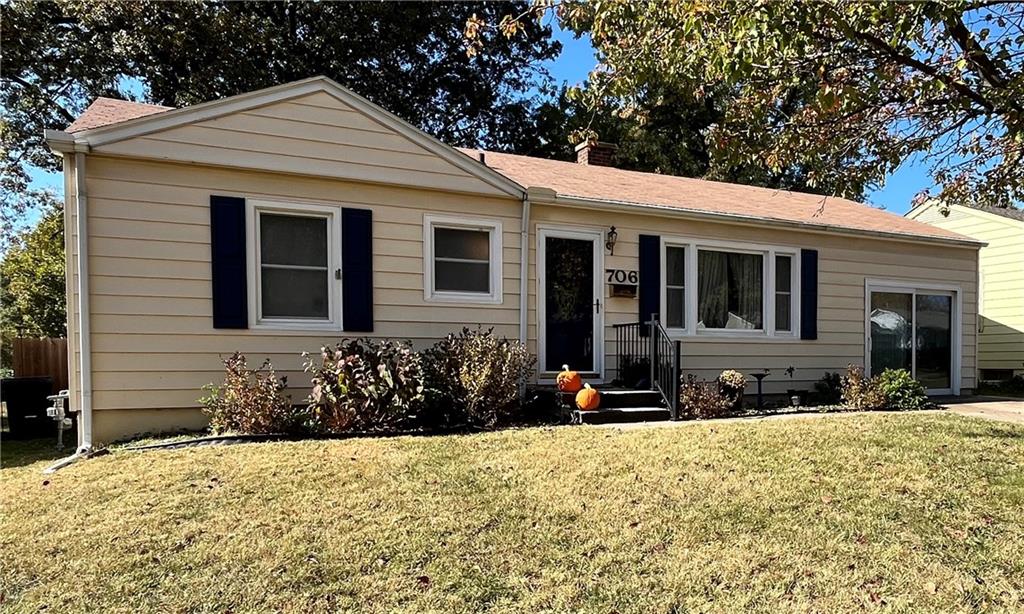 Rogers St, Independence, MO 64050