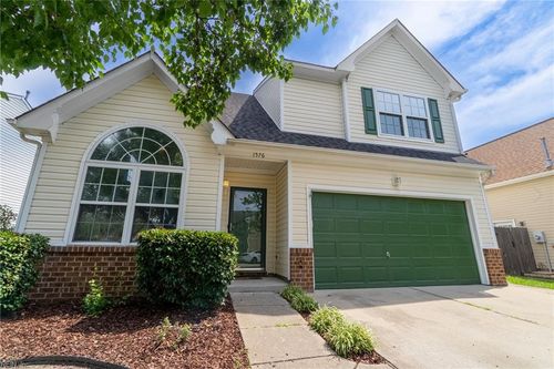 1576 Stewards Way, Virginia Beach, VA, 23453-8509 | Card Image