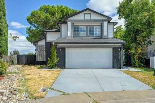 6431 Canyon Creek Way, Elk Grove, CA, 95758-5430 | Card Image