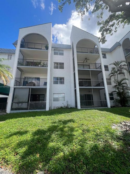 apt-411-3300 Spanish Moss Ter, Lauderhill, FL, 33319-5057 | Card Image