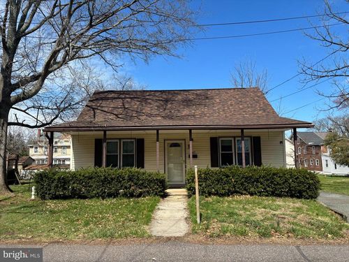 547 Broad St, SPRING CITY, PA, 19475-1602 | Card Image