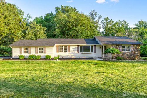 4 Hickory Trl, Flemington, NJ, 08822-4522 | Card Image