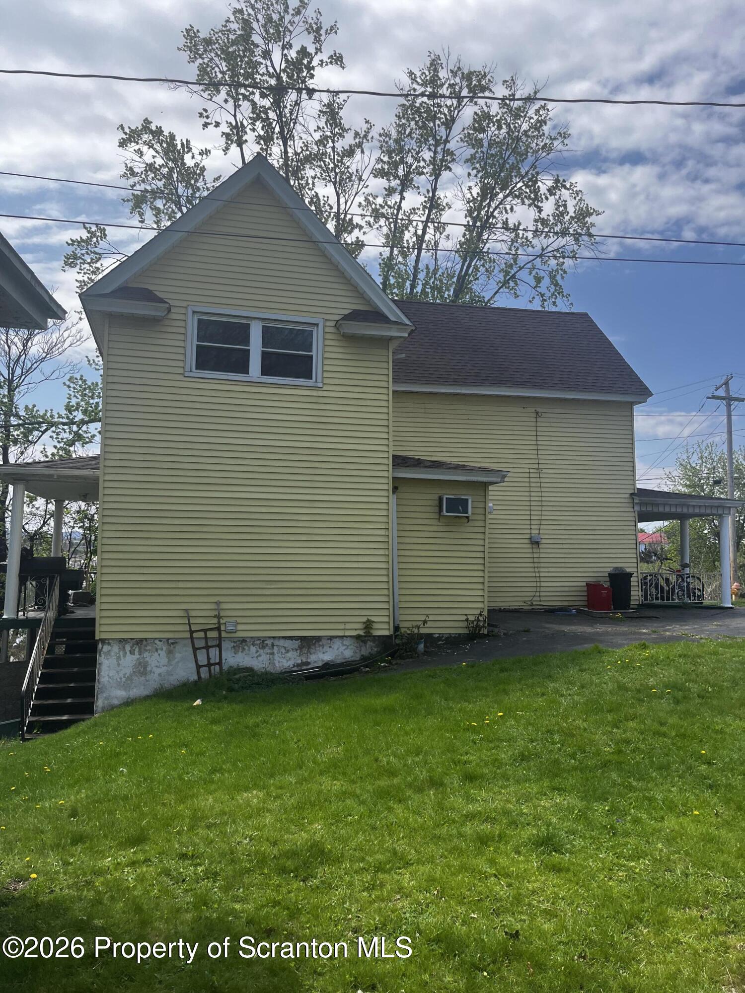 Residential Income in Taylor 4