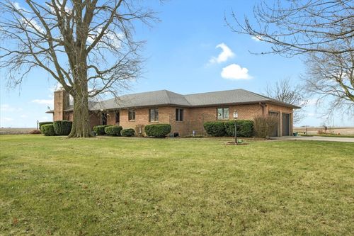 9149 N Brush College Rd, Oreana, IL, 62554-8105 | Card Image