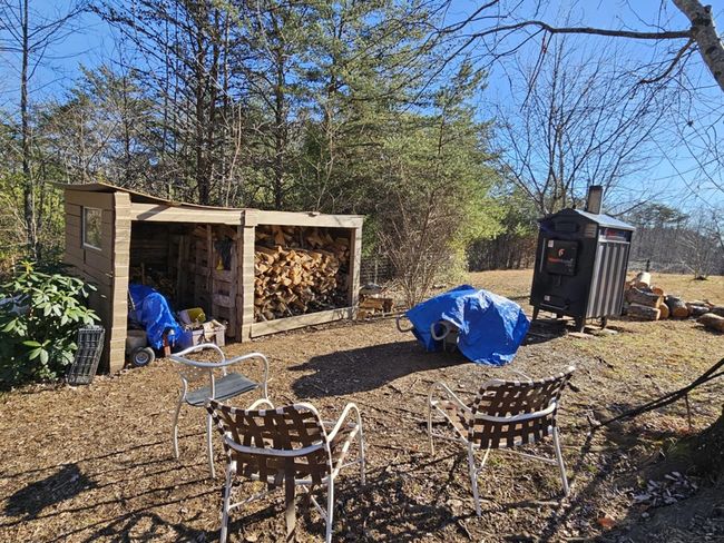 345 Pinecrest Ln, House other with 3 bedrooms, 2 bathrooms and 1 parking in Claudville VA | Image 11
