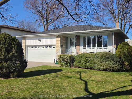 50 Trotters Lane, Brampton, ON, L6Y1B6 | Card Image