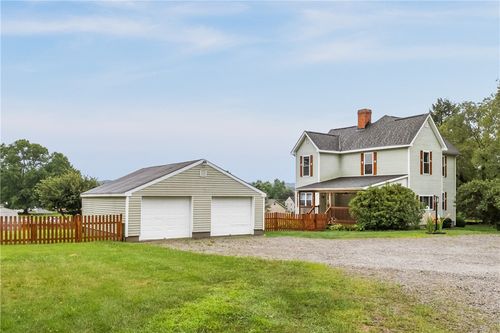 137 Carmichaels St, Rices Landing, PA, 15357-2102 | Card Image