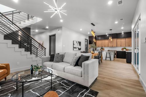 912 Brookwood Dr, Dallas, TX, 75224-4910 | Card Image