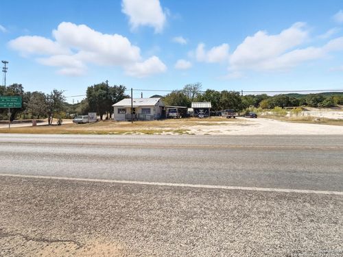 9030 Fm 1283, Lakehills, TX, 78063-6223 | Card Image