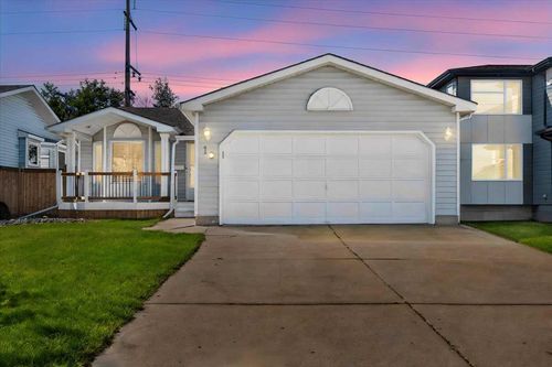 10 Deacon Lane, Sherwood Park, AB, T8H1M9 | Card Image