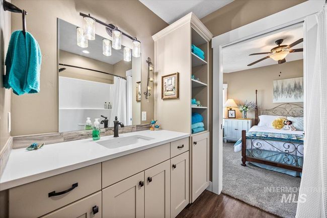 5886 Whispering Hills Dr, House other with 4 bedrooms, 3 bathrooms and 4 parking in Marsing ID | Image 40