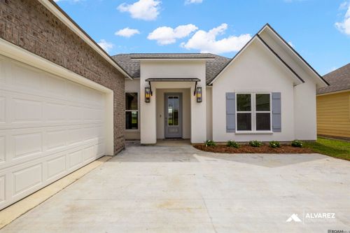 18960 Frankel Ave, Zachary, LA, 70791 | Card Image