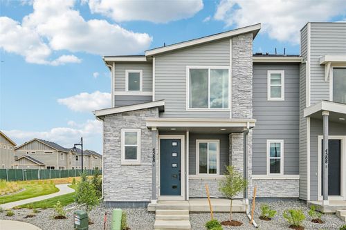 a-4588 S Versailles Ct, Aurora, CO, 80015 | Card Image