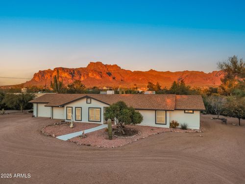 1291 S Red Rock Ct, Apache Junction, AZ, 85119-9358 | Card Image