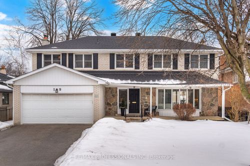 19 Cherry Post Cres, Etobicoke, ON, M9C2J9 | Card Image