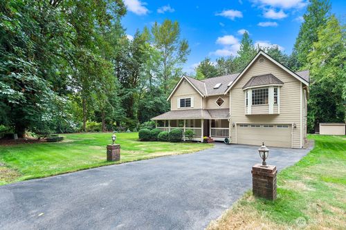 14029 232nd Ave Se, Issaquah, WA, 98027-6404 | Card Image