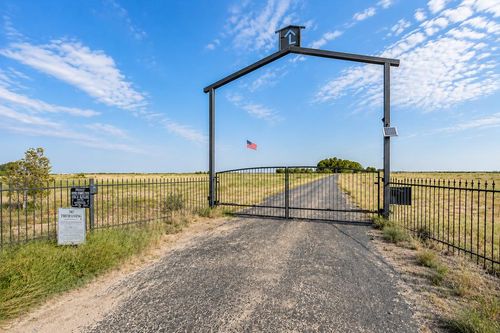 2001 E Fm 1379, Midland, TX, 79706-5399 | Card Image