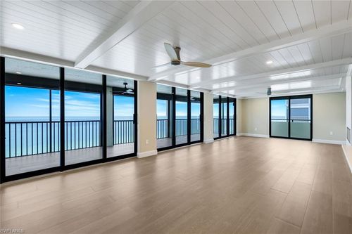 apt-702-9715 Gulf Shore Dr, Naples, FL, 34108-2067 | Card Image