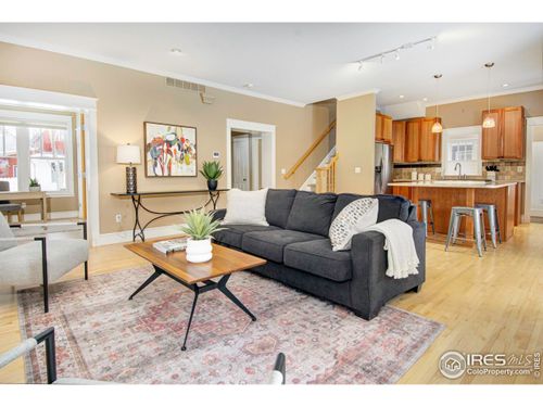 832 Neon Forest Cir, Longmont, CO, 80504-7369 | Card Image