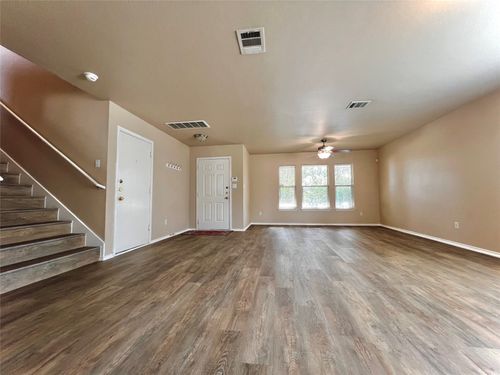 3515 Sandy Brook Dr, Round Rock, TX, 78665-1421 | Card Image
