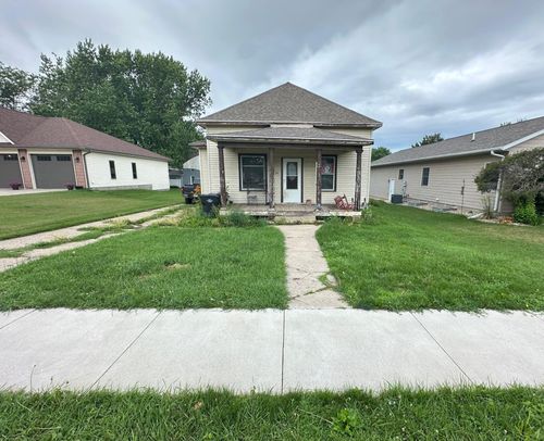 203 S 4th St, Beaver Creek, MN, 56116-4007 | Card Image