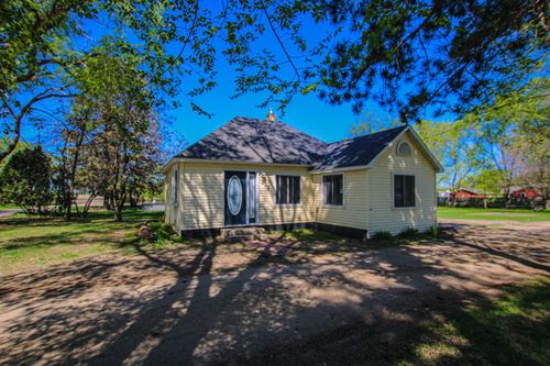 303 5th St W, Carlos, MN, 56319-8236 | Card Image