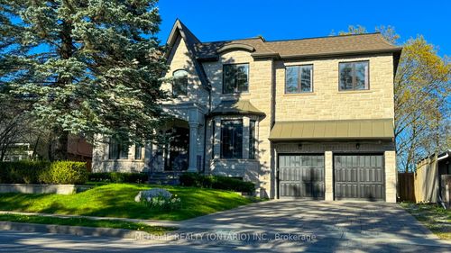 19 Parker Ave, Richmond Hill, ON, L4E2X3 | Card Image
