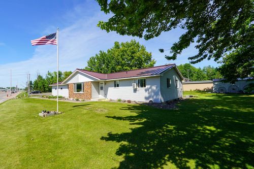 804 Impala Dr, Medford, WI, 54451-1205 | Card Image