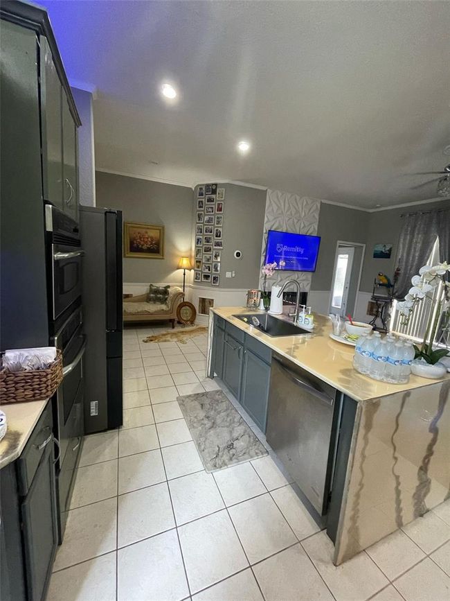 447 Cadiz Loop, House other with 5 bedrooms, 4 bathrooms and null parking in Davenport FL | Image 10