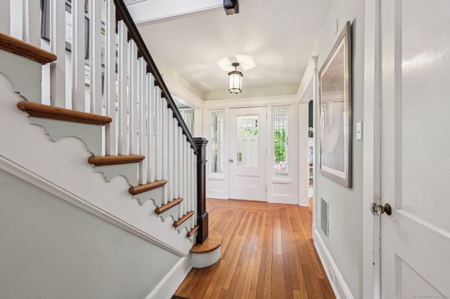 483 Central Ave, House other with 3 bedrooms, 2 bathrooms and 1 parking in New Haven CT | Image 6