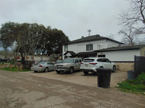1134 Rosas St, Stafford, TX, 77477-6520 | Card Image