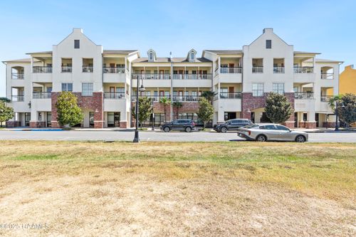 ste-101-120 Waterview Rd, Youngsville, LA, 70592-5889 | Card Image