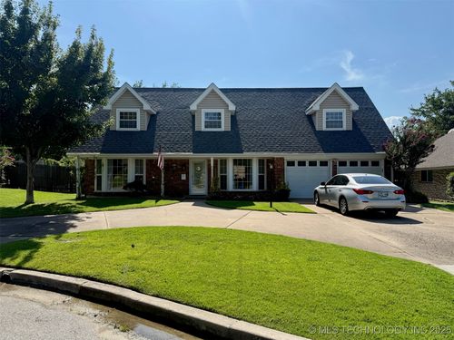 5818 S 77th East Ave, Tulsa, OK, 74145-8604 | Card Image