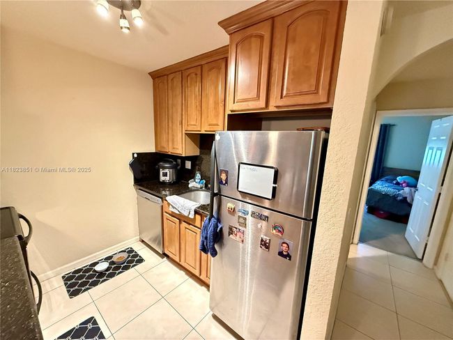 APT-6 - 2120 Ne 42 Nd Ct, Condo with 1 bedrooms, 1 bathrooms and null parking in Lighthouse Point FL | Image 5