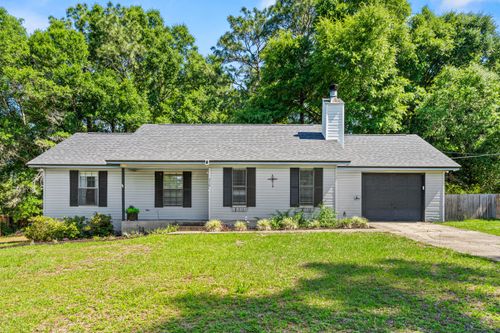 219 Pinoak Ct W, Crestview, FL, 32539-8317 | Card Image