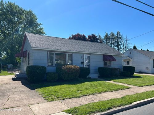 512 Walnut St, Montoursville, PA, 17754-1453 | Card Image